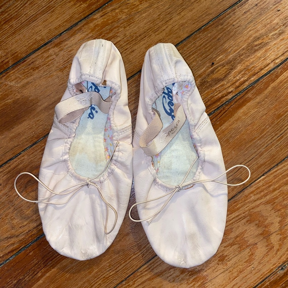 Capezio 205 Ballet Pink Shoes